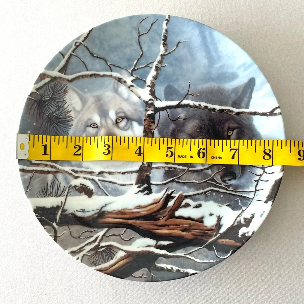 In The Mist Wolves Plate by Daniel Renn Pierce, WS George - Picture 4 of 4